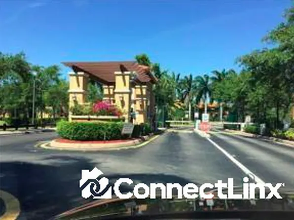 4946 Leeward Ln, Fort Lauderdale, FL 33312