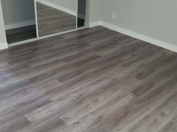 5th image of 1028 N Mariposa Ave APT 214