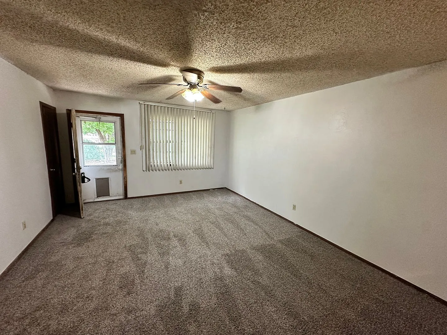 Charming 2 Bed, 1 Bath Near OU Campus — Photo 3