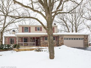 4124 Rigby Rd, Crystal Lake, IL 60012