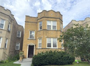 6718 N Rockwell St Unit 2, Chicago, IL 60645