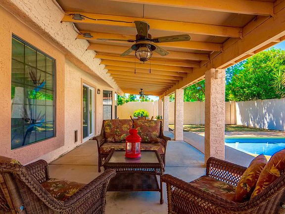 5th image of 1952 E Buena Vista Dr