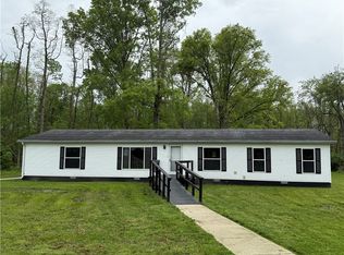 25114 E 2200th Rd, Dennison, IL 62423