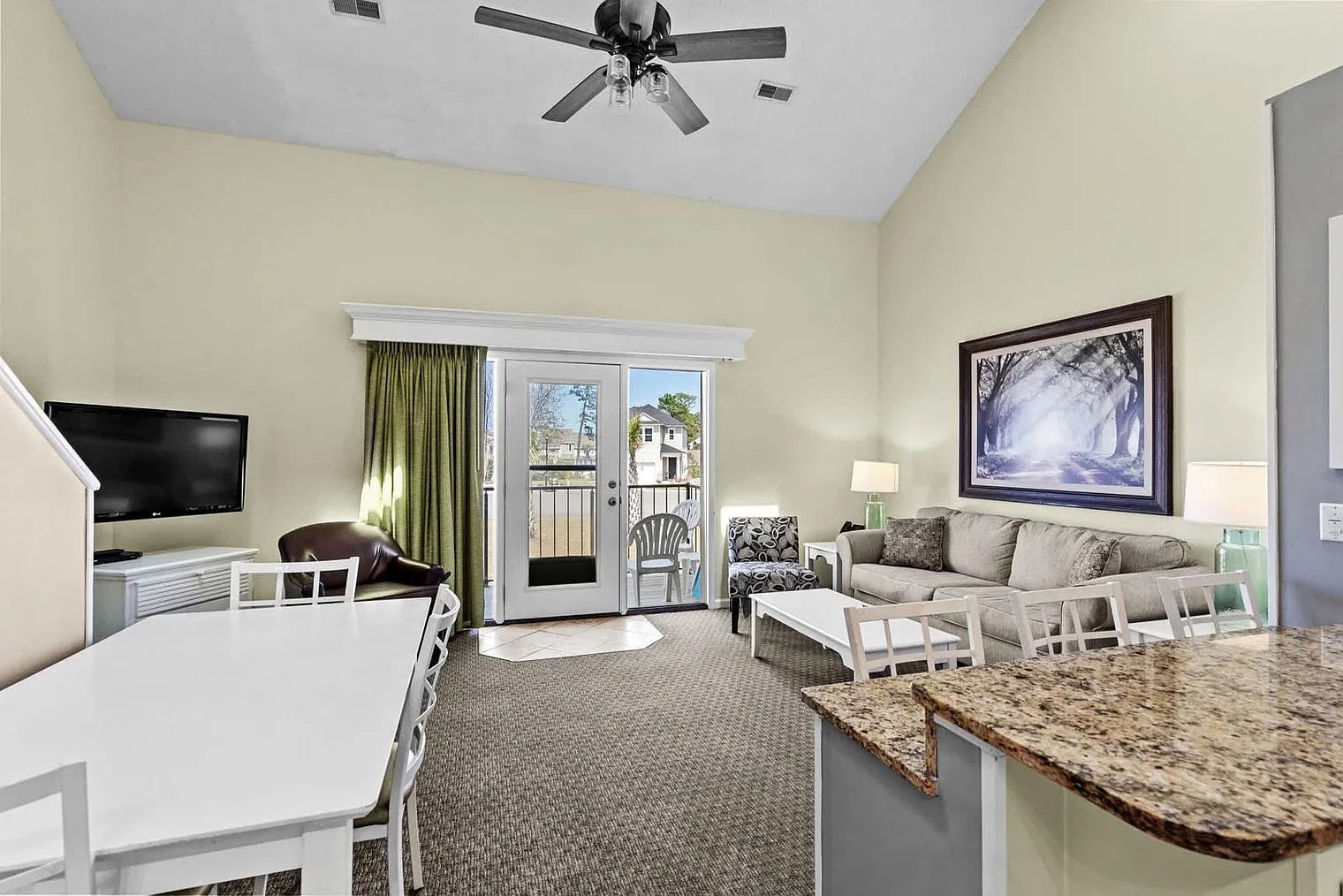 3 bed, 3.0 bath, 1506 sqft, $3,757 — Photo 3