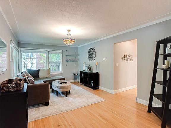 2nd image of 1167 Lincoln Ave