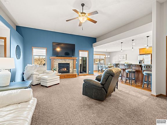 5th image of 1908 Apollo Ln