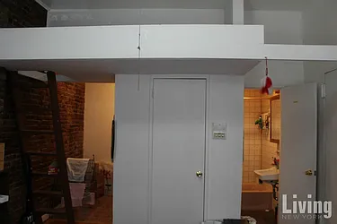 Rented by Living New York