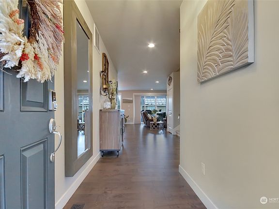 4th image of 18333 135th St E