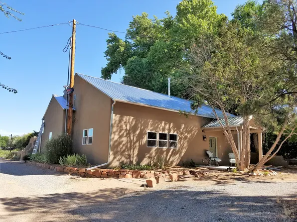 7A Plant Farm Rd, Santa Fe, NM