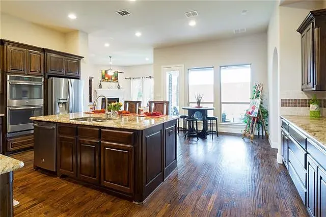 7215 Marquis Ln — Photo 9