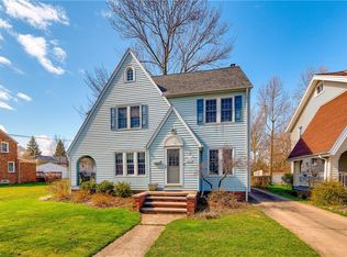 2238 Jackson Blvd, Cleveland, OH 44118