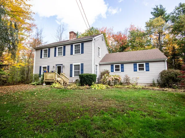 14 Ruth Avenue, Hampden, ME 04444