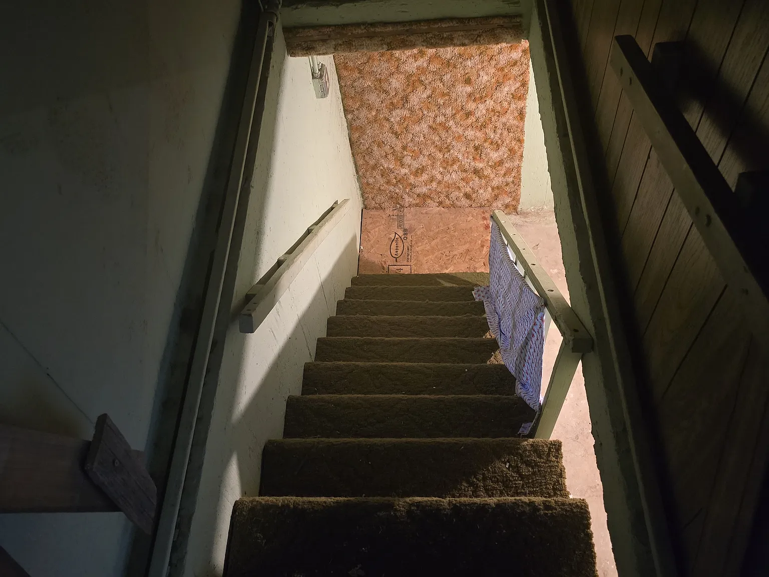 1033 Dunaway — Photo 2