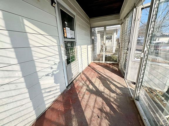 2nd image of 1219 Marshall Ave