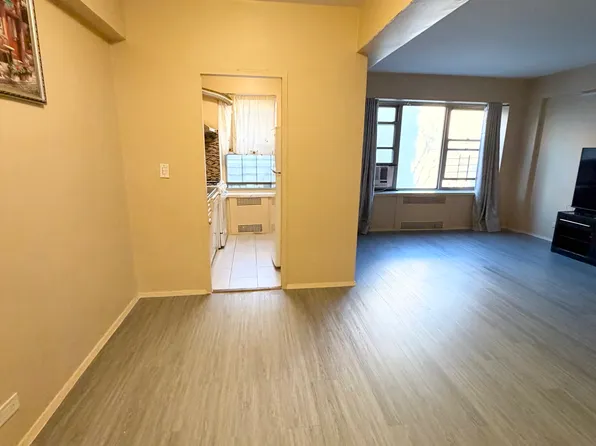 63-33 98th Place image 2 of 6