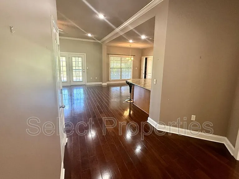 3521 Old Dornick Dr — Photo 2
