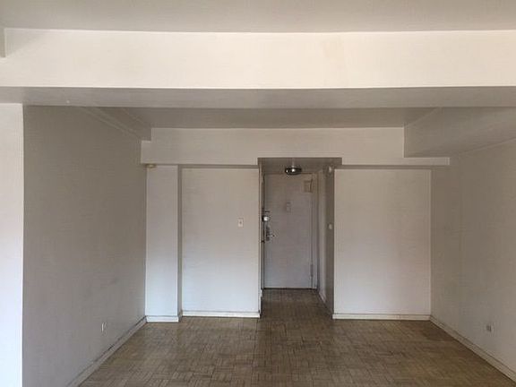 3rd image of 238 E 55th St #11C