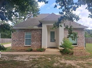 128 Tall Timbers Ln, Ball, LA 71405
