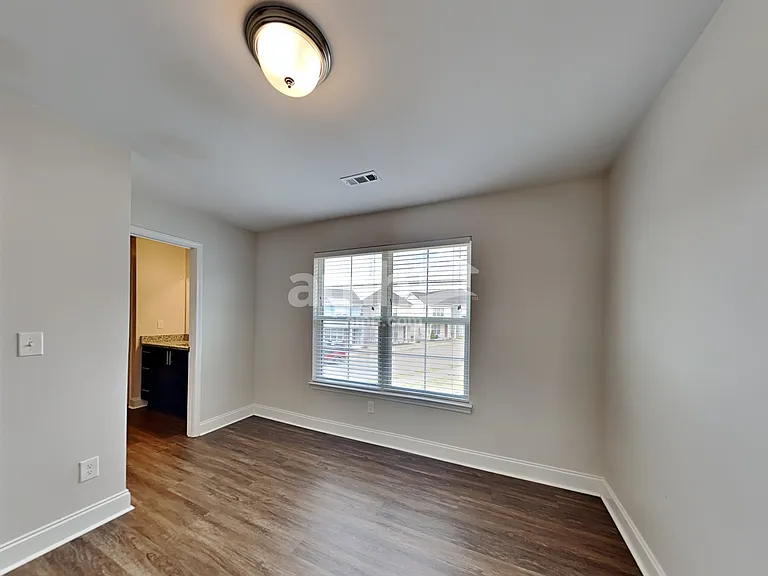 5217 Tupelo St — Photo 17