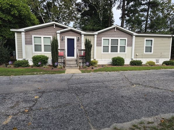 101 Sandy Ridge Dr E