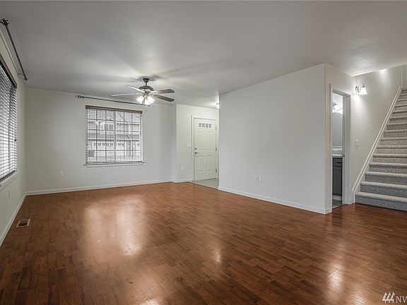 2nd image of 9234 Fairhill Dr NE