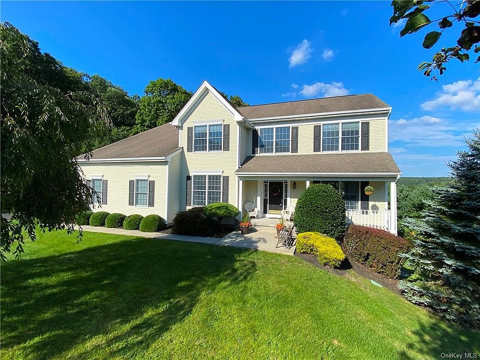 1st image of 62 Cedar Dr