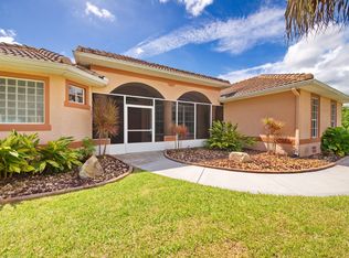 894 Bitlis St SW, Palm Bay, FL 32908