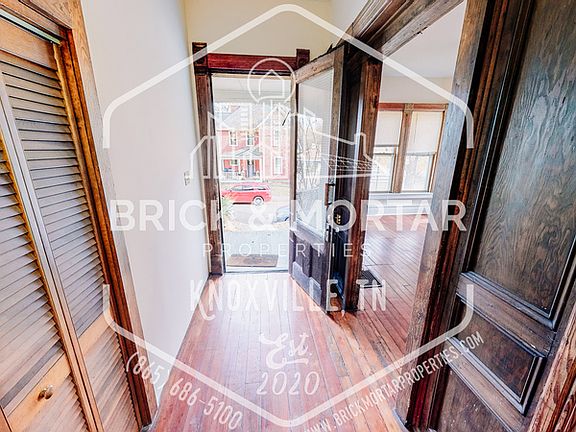 4th image of 817 Eleanor St #1
