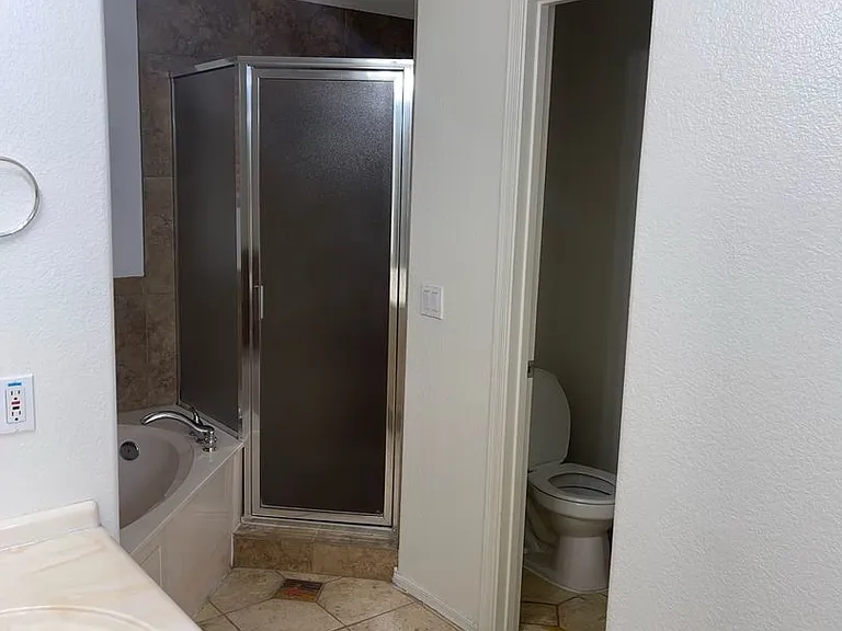 5400 S Hardy Dr #118 — Photo 21
