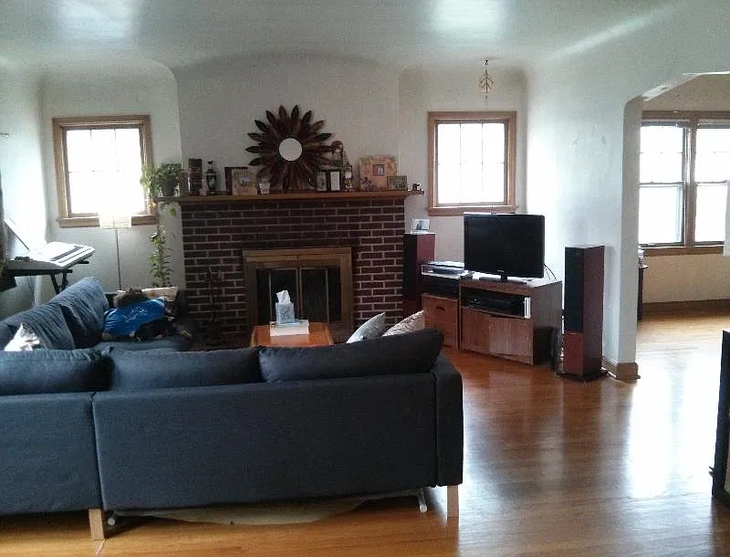 Living room, looking into diningroom
