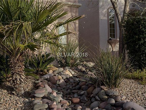 3rd image of 10440 Mulvaney Cir