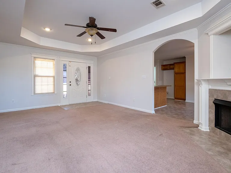 25 Courtfield Dr — Photo 7