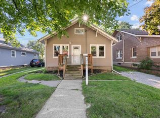 2187 18th St, East Moline, IL