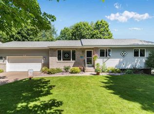 3017 Berkeley Rd, Duluth, MN 55811