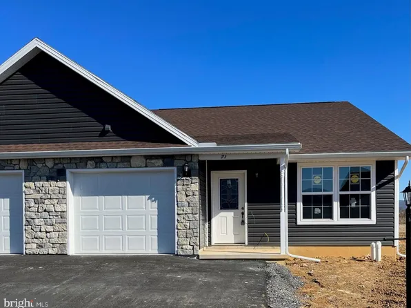 73 Pacific Ave, Milroy, PA 17063