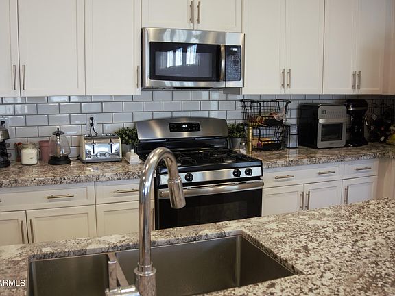 4th image of 42510 W Manza St