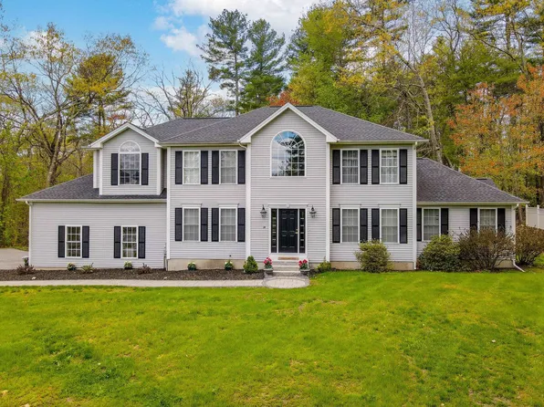 14 Cheshire Court, Londonderry, NH 03053