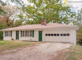 7401 Parkview Ave, Kansas City, KS 66109