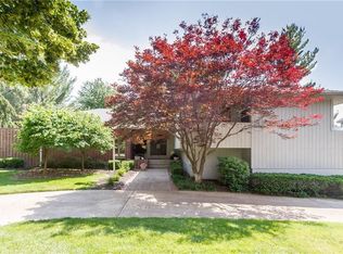 209 W 128th St, Kansas City, MO 64145