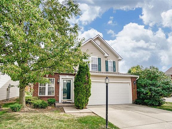 2nd image of 2542 King Arthur Way