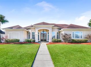 107 Pleasant Ridge Dr, Belle Chasse, LA 70037