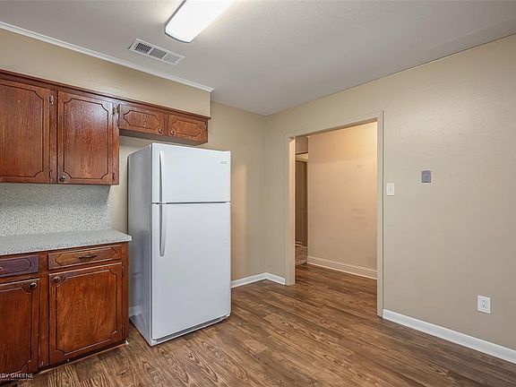 5th image of 8915 Bernay Dr