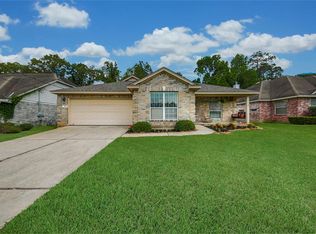 236 Maple Ln, Conroe, TX 77304