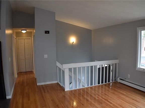 4th image of 14 Raymond Ave