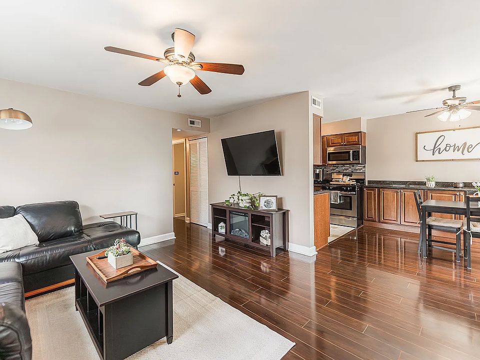 Large Living Room