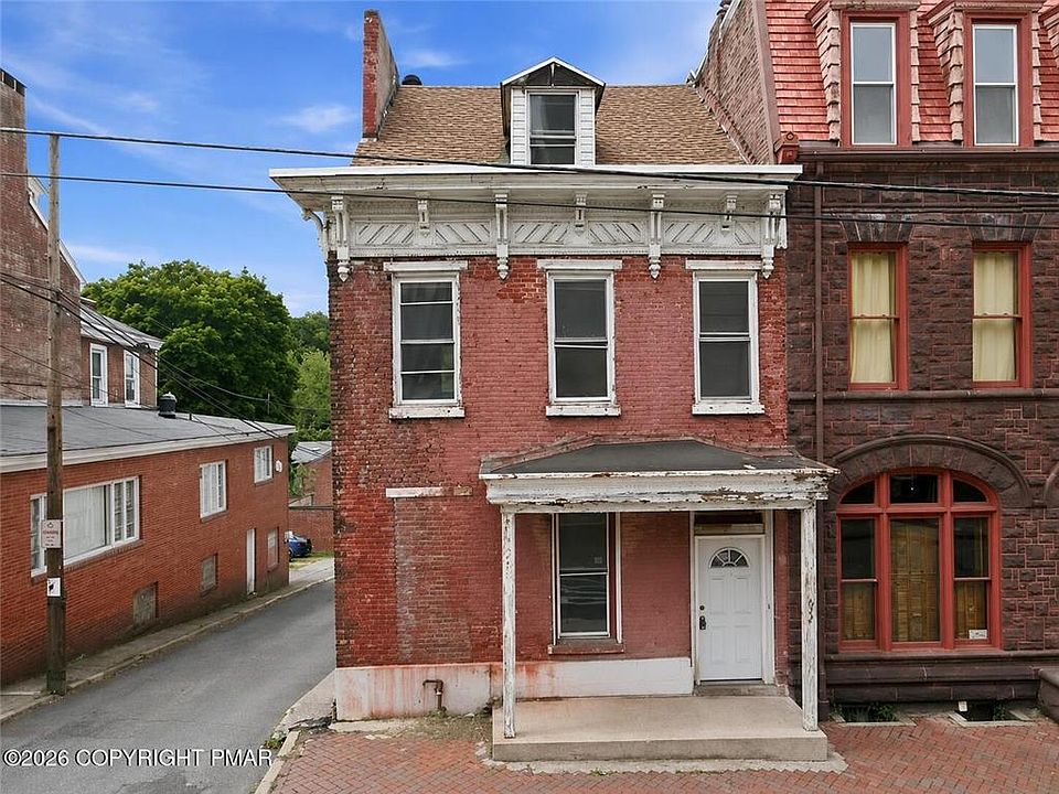 1st image of 622 Mahantongo St