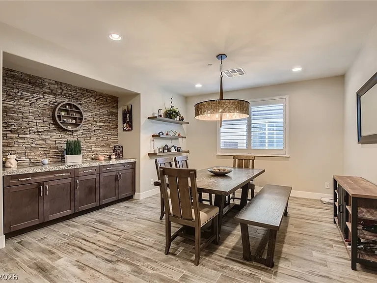 4631 Amazing View St — Photo 7