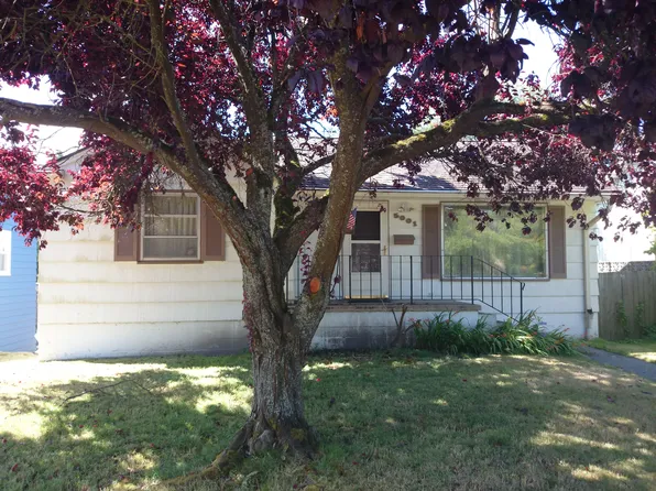 5001 SW Dawson St, Seattle, WA 98136