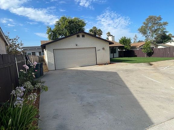 3rd image of 1365 Marline Ave