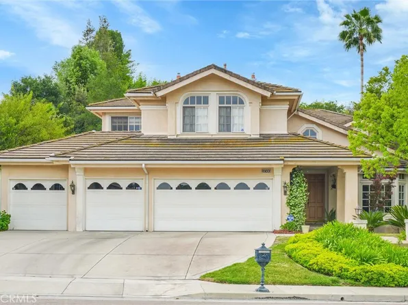 18500 Saint Moritz Dr, Tarzana, CA 91356
